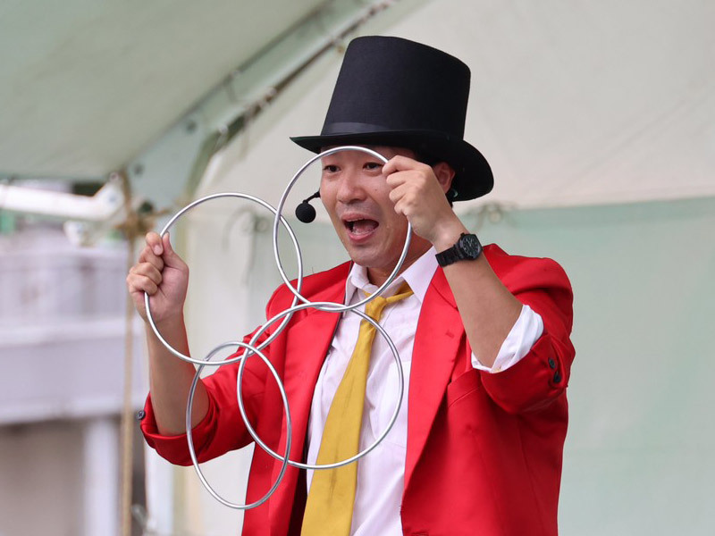 マジックショーのご案内