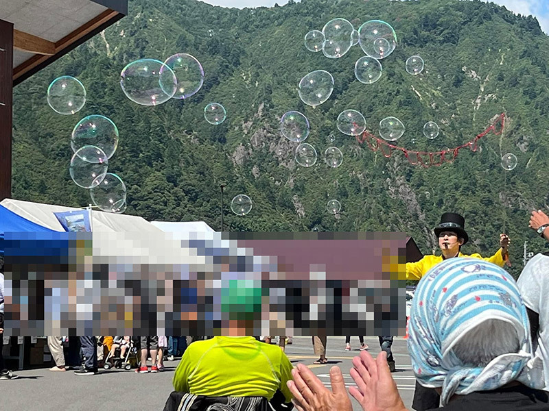 シャボン玉ショー_04